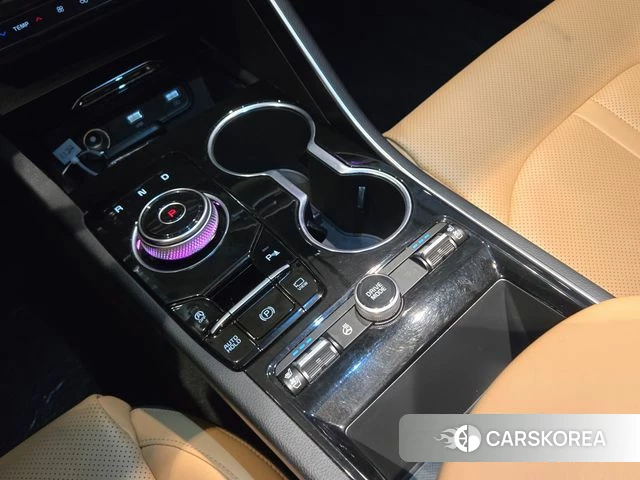 Kia K5 3rd generation 2023 Серый из Кореи, фото 3