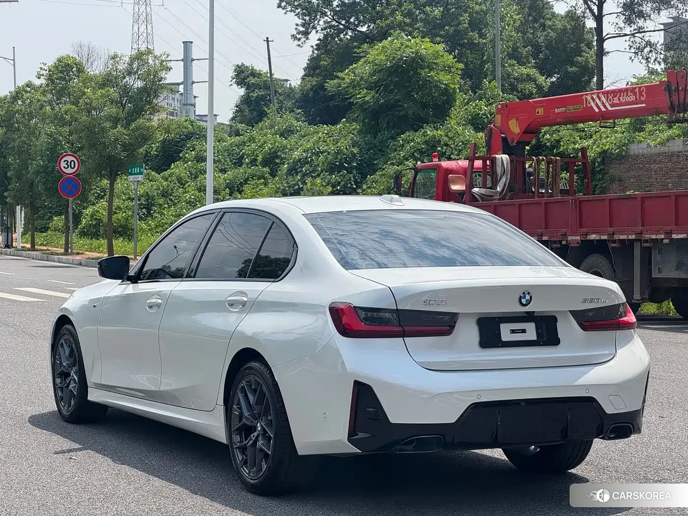 BMW 3 series 2025 Белый из Китая, фото 3
