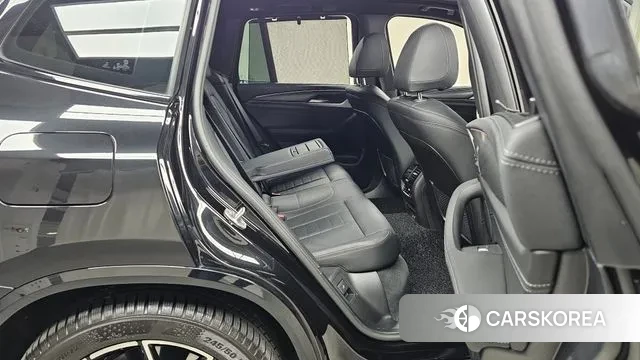 BMW X3 (G01) 2024 Черный из Кореи, фото 3