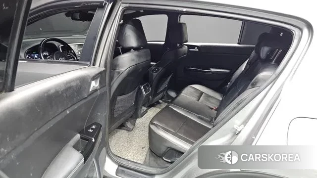 Kia Sportage The Bold 2020 Серебристо-серый из Кореи, фото 3