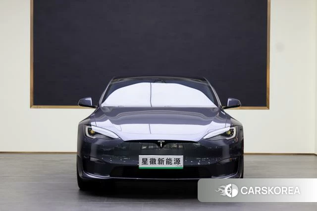 Tesla Model S 2023 Темно-серый из Китая, фото 3