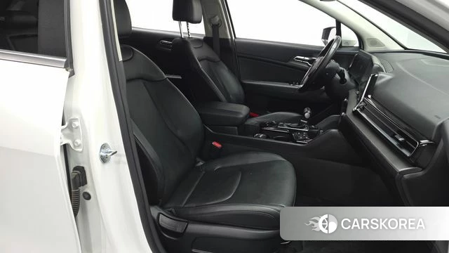 Kia Sportage 5th Generation 2022 Белый из Кореи, фото 3