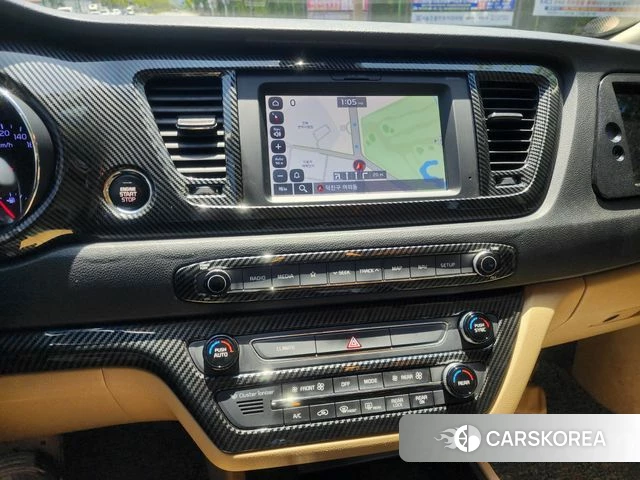 Kia The New Carnival 2019 Черный из Кореи, фото 3