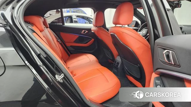 BMW 1 Series (F40) 2021 Черный из Кореи, фото 3