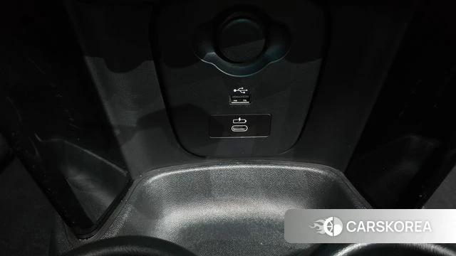 Mini Cooper 2024 Черный из Кореи, фото 3