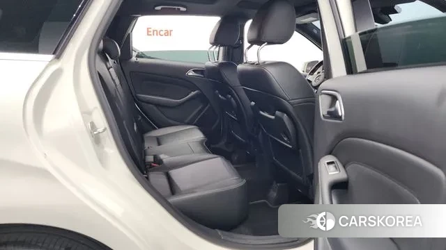Mercedes-Benz B-Class W246 2018 Белый из Кореи, фото 3