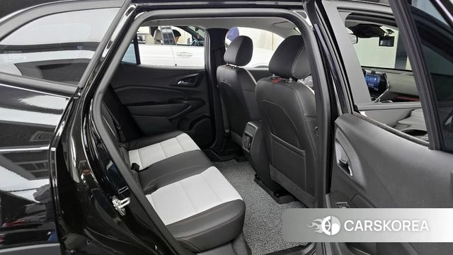 Chevrolet (GM Daewoo) Trax Crossover 2025 Черный из Кореи, фото 3