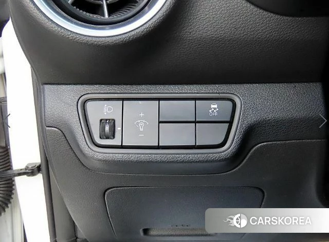 Kia The New K3 2nd generation 2021 Белый из Кореи, фото 3