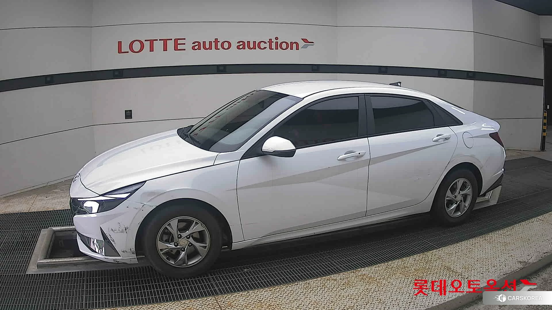 Hyundai Avante 2021 Polar White из Кореи, фото 3