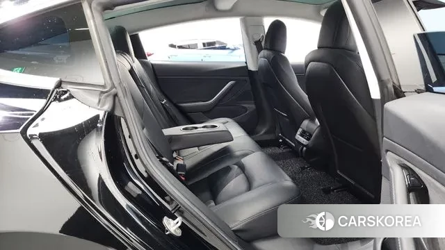 Tesla Model 3 2019 Черный из Кореи, фото 3