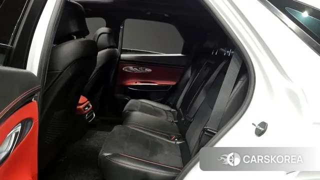 Genesis GV70 2021 Белый из Кореи, фото 3