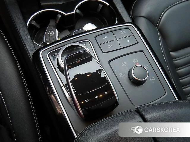 Mercedes-Benz GLE - Class W166 2018 Белый из Кореи, фото 3