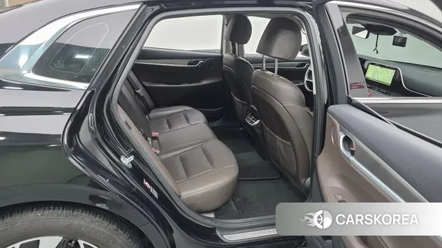 Hyundai The New Grandeur IG Hybrid 2022 Черный из Кореи, фото 3