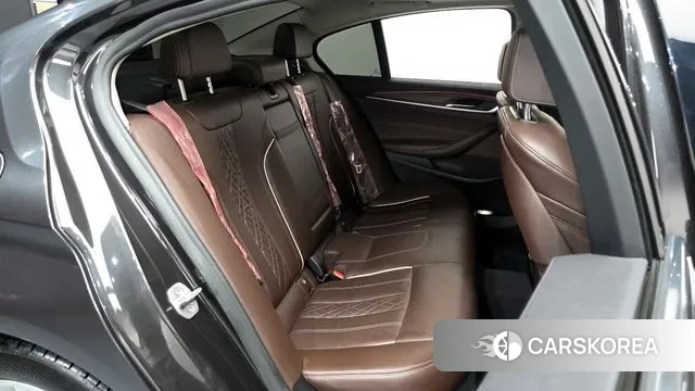 BMW 5 Series (G30) 2021 Серый из Кореи, фото 3