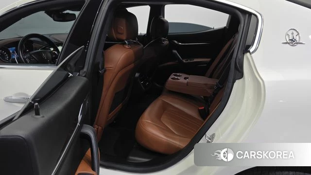 Maserati Ghibli 2019 Белый из Кореи, фото 3
