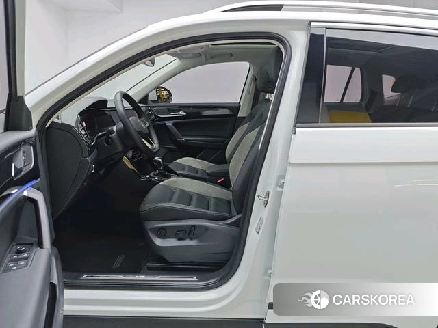 Volkswagen Tanyue GTE 2021 Белый из Китая, фото 3