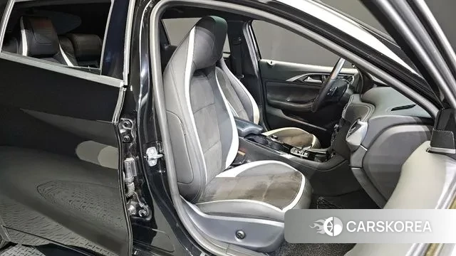 Infiniti Q30 2019 Черный из Кореи, фото 3