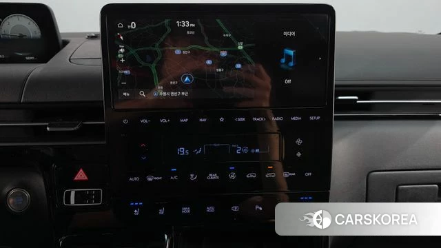 Hyundai Staria 2023 Черный из Кореи, фото 3