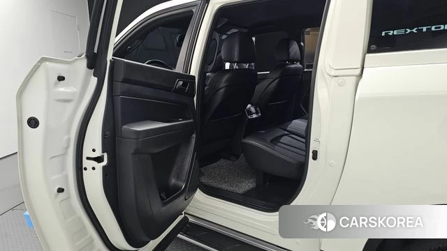 Ssangyong The New Rexton Sports Cannes 2023 Белый из Кореи, фото 3