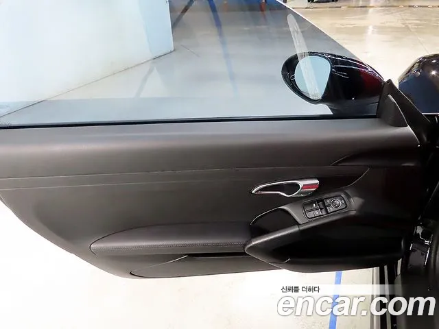 Porsche 718 Boxster id 2653937 из Кореи 3