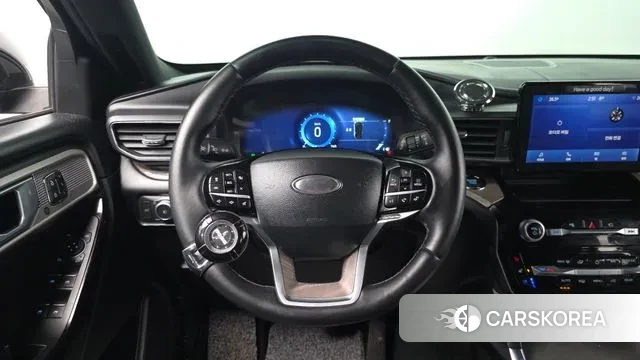 Ford Explorer 6th Generation 2022 Черный из Кореи, фото 3