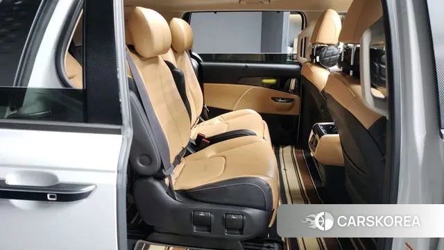Kia Carnival 4th generation 2021 Белый из Кореи, фото 3