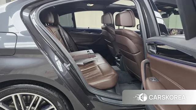 BMW 5 Series (G30) 2019 Серый из Кореи, фото 3