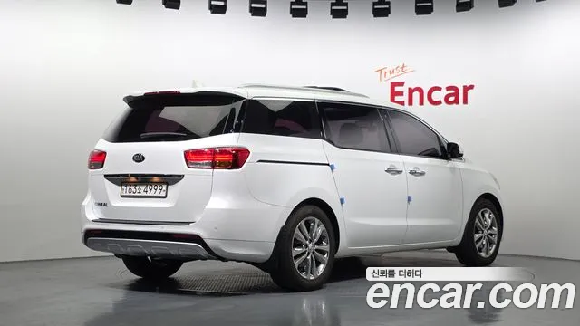 Kia All New Carnival 2018 Белый из Кореи, фото 3