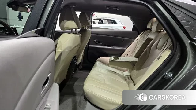 Hyundai The New Avante (CN7) 2023 Серый из Кореи, фото 3