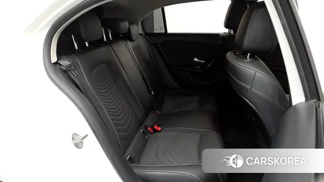 Mercedes-Benz A-Class W177 2020 Белый из Кореи, фото 3