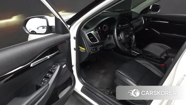 Kia Seltos 2020 Белый из Кореи, фото 3