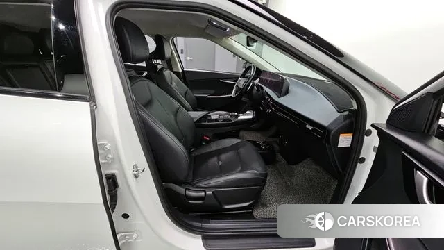 Kia EV6 2023 Белый из Кореи, фото 3