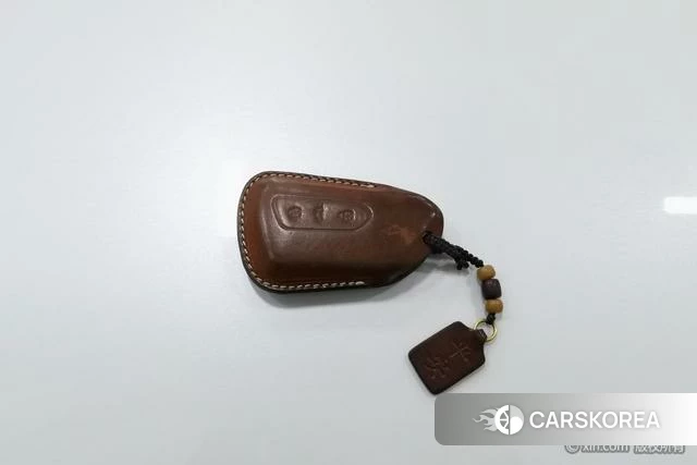 Volkswagen Lanjing 2021 Белый из Китая, фото 3