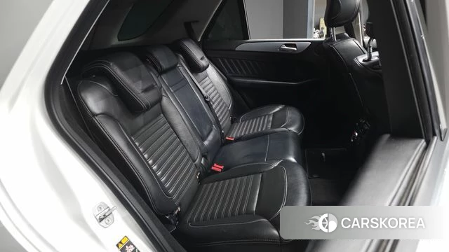 Mercedes-Benz GLE - Class W166 2018 Белый из Кореи, фото 3