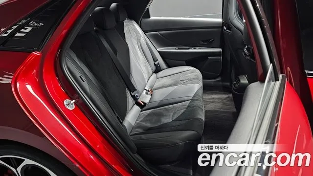 Hyundai The New Avante (CN7) 2024 Красный из Кореи, фото 3