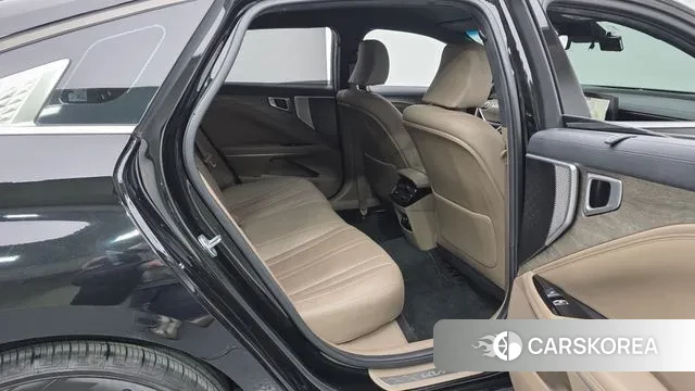 Kia K8 2023 Черный из Кореи, фото 3