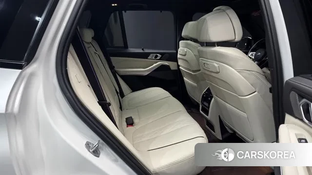 BMW X5 (G05) 2025 Белый из Кореи, фото 3