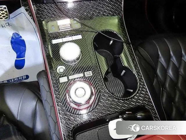 Genesis GV70 2025 Белый из Кореи, фото 3