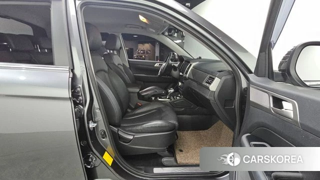 Ssangyong Rexton Sports 2019 Серебристо-серый из Кореи, фото 3