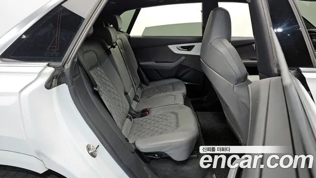 Audi Q8 (4M) id 2697321 из Кореи 3