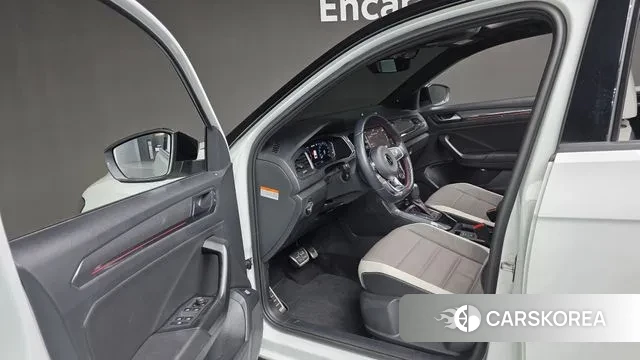 Volkswagen T-Roc 2022 Белый из Кореи, фото 3