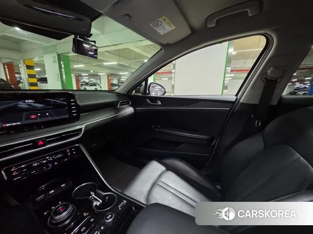 Kia K5 3rd generation 2023 Белый из Кореи, фото 3