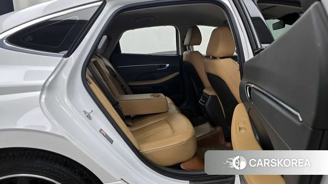 Hyundai Sonata (DN8) 2020 Белый из Кореи, фото 3