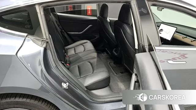 Tesla Model 3 2020 Серый из Кореи, фото 3