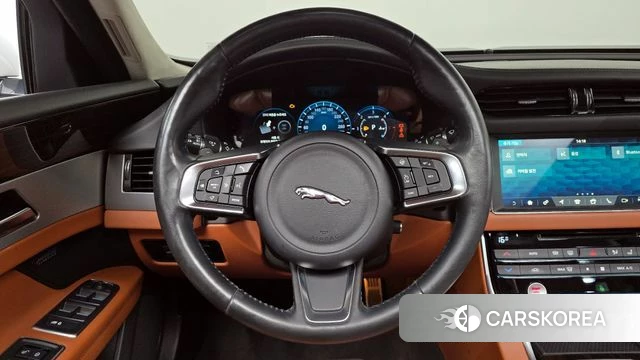 Jaguar XF (X260) 2019 Белый из Кореи, фото 3