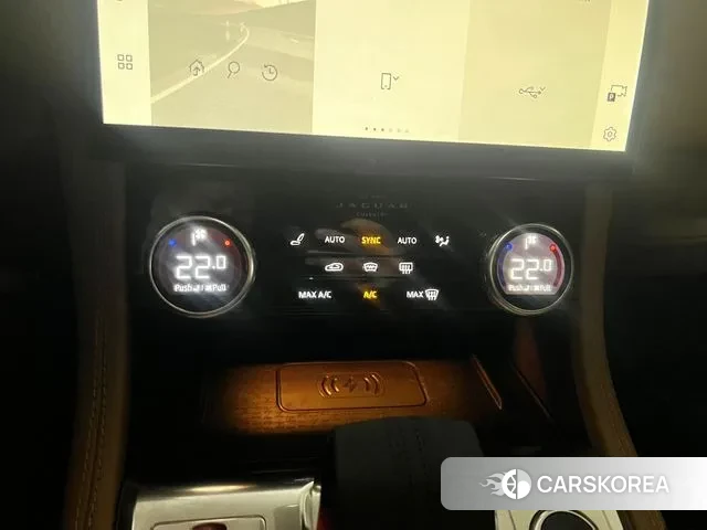 Jaguar F-PACE 2021 Черный из Кореи, фото 3