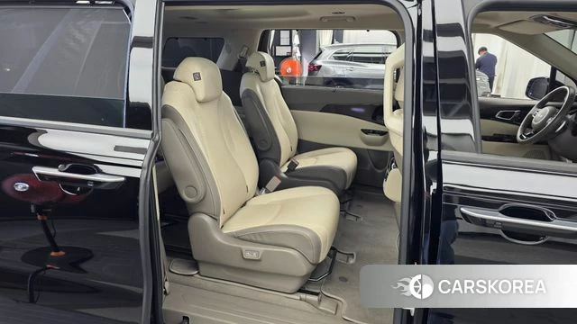Kia Carnival 4th generation 2021 Черный из Кореи, фото 3