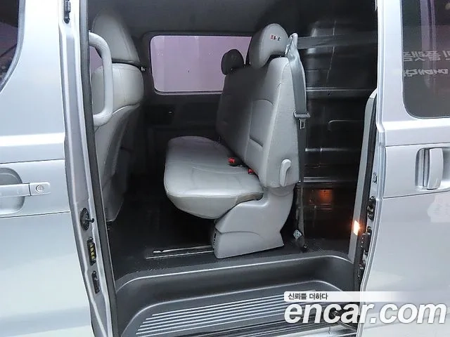 Hyundai The New Grand Starex 2018 Серебряный из Кореи, фото 3