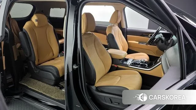 Kia Carnival 4th generation 2021 Черный из Кореи, фото 3