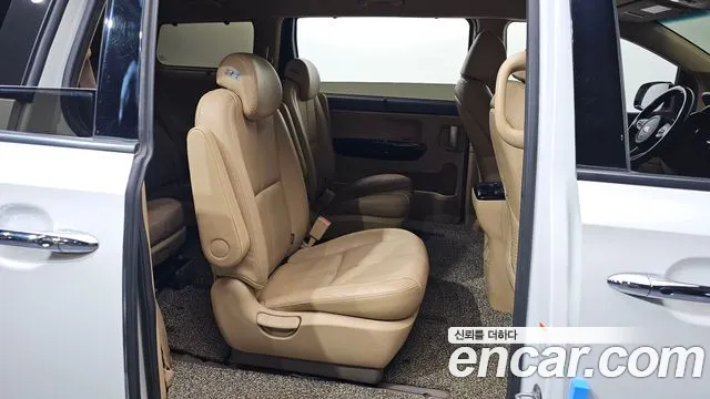 Kia The New Carnival id 2269442 из Кореи 3